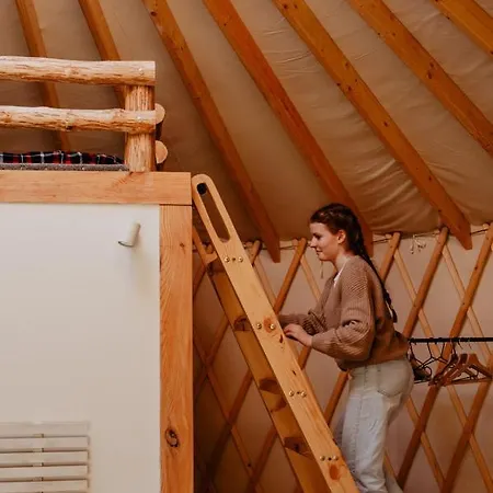 Οργανωμένο κάμπινγκ Glamping Jurty Czapla
