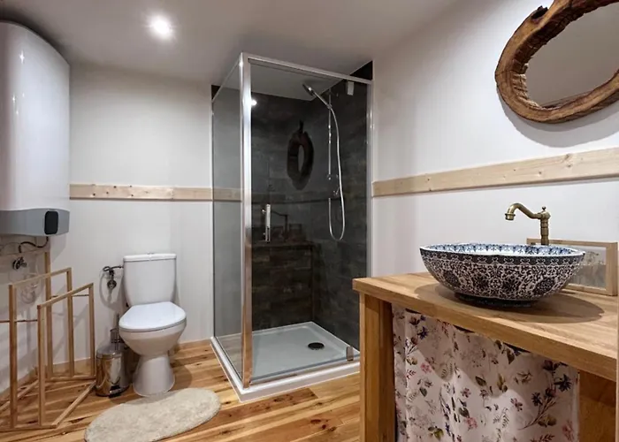 Glamping Jurty Czapla 豪华帐篷