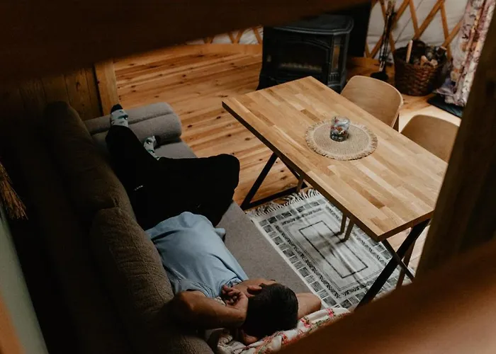 Glamping Jurty Czapla Luksusowy namiot Wałcz